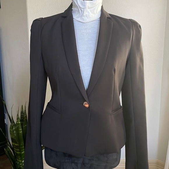 STUDIO F, Beautiful Black Blazer - Picture 3 of 12